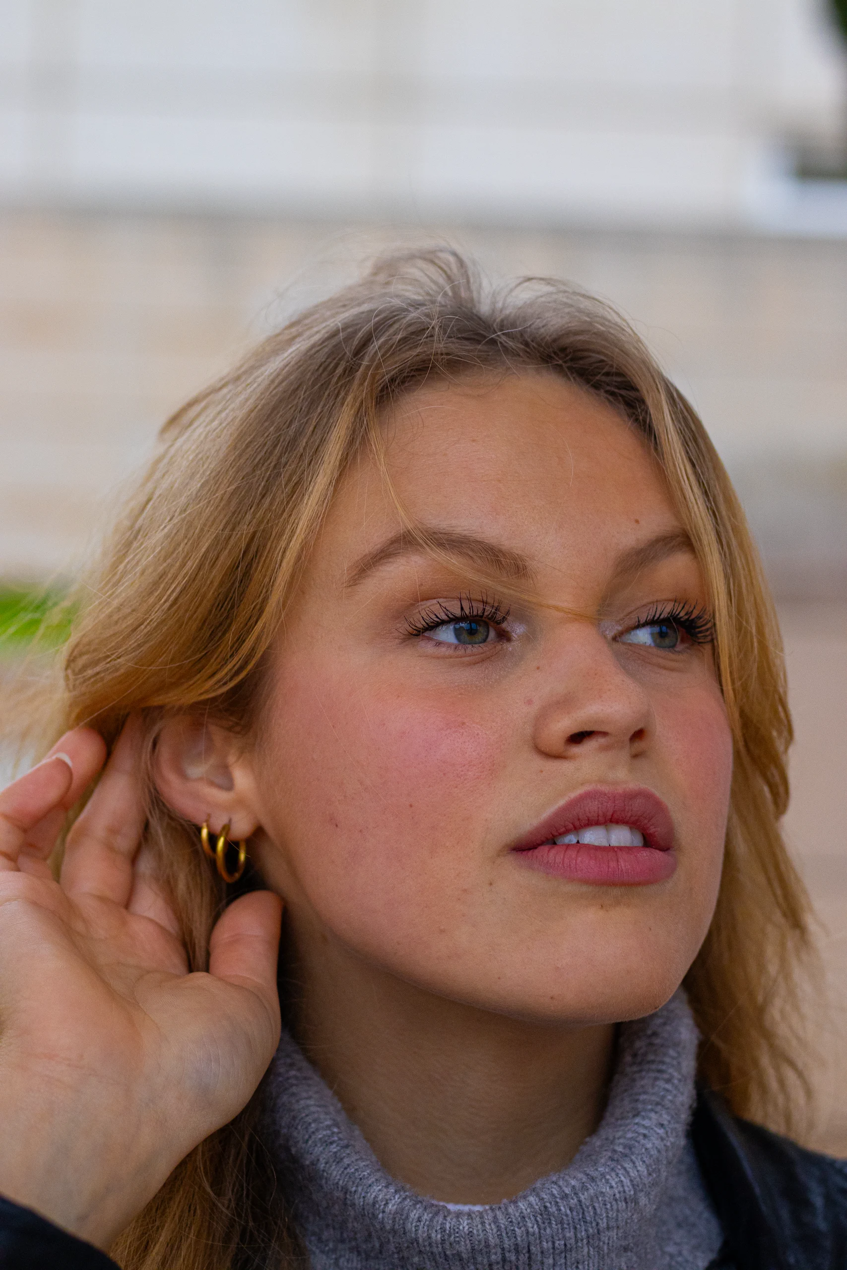 Photograph 5 from Gold