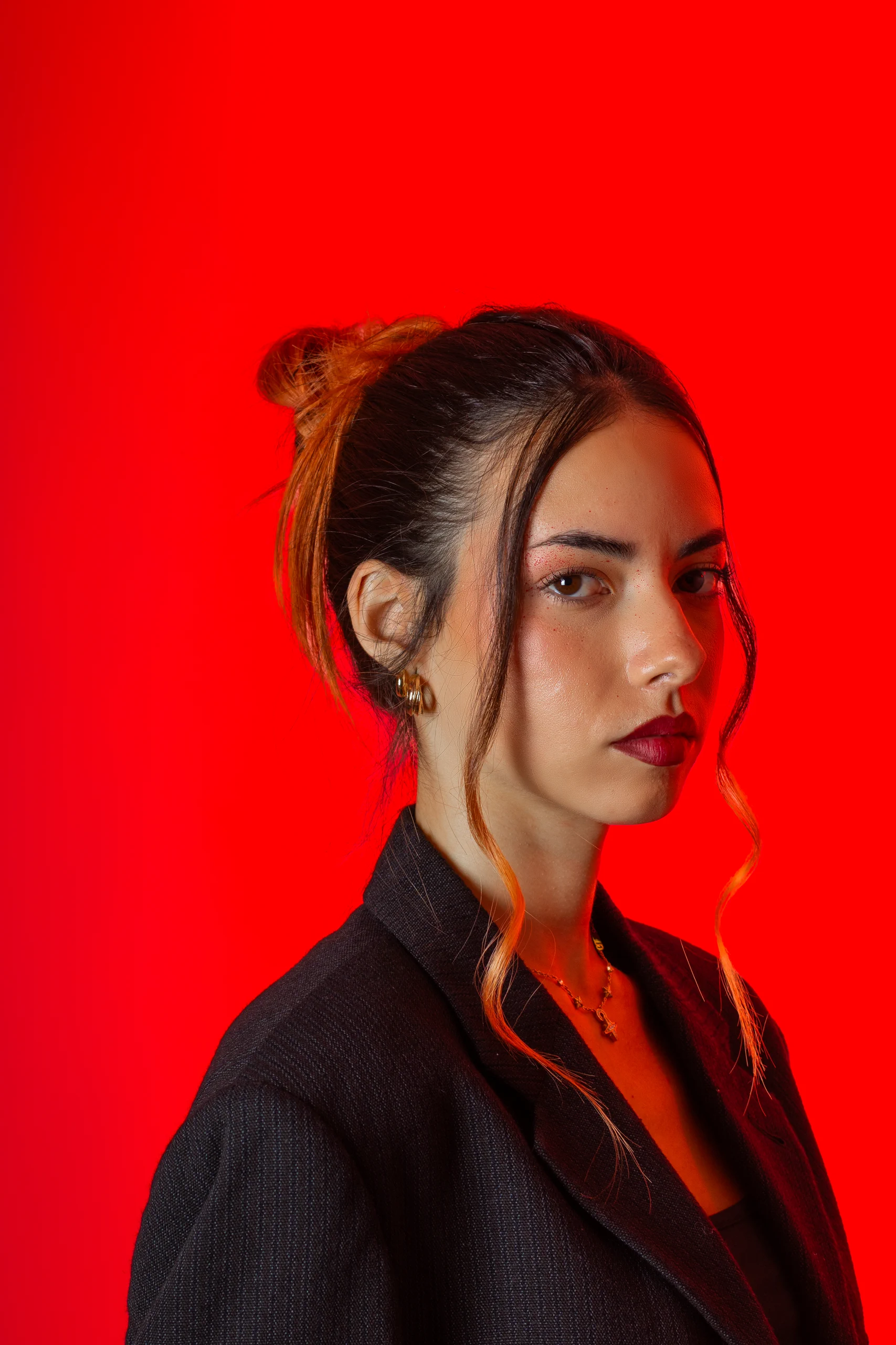 Photograph 2 from Red