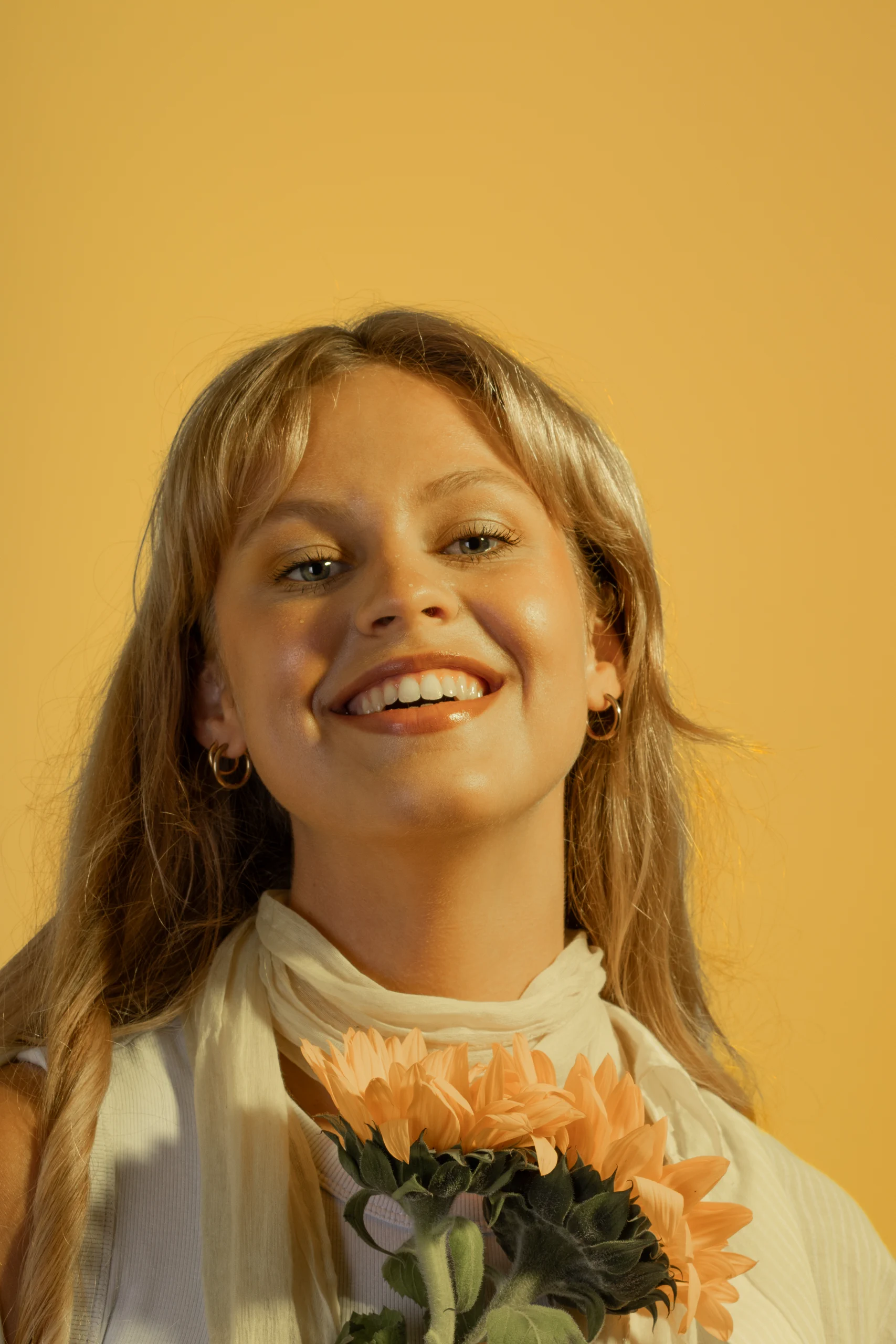 Photograph 7 from Yellow